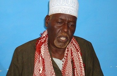 Ugaaska Beesha Hintire Xaaji Xuseen Maxamed Macalin,oo ka codsaday in uu prof. Dalxa ka haro raadinta Baarlamaanka Cusub