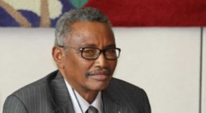 Madaxweyne Faroole oo soo saaray Warsaxaafadeed uu ku canbaareeyay Madaxweyne Shariif