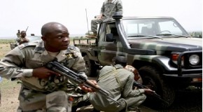U.S. looks to effort in Somalia as model for Mali solution