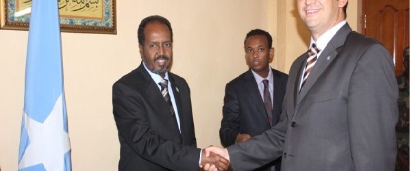 MADAXWEYNE XASAN SHEEKH MAXAMUUD OO MAANTA WARQADIHIISA AQOONSIGA KA GUDOOMAY SAFIIRKA MIDOWGA YURUB EE SOOMAALIYA ‘SAWIRRO”
