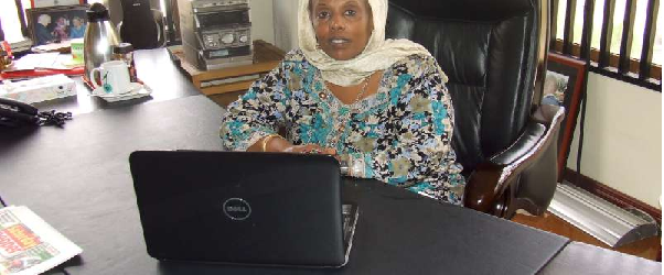 Marwo Aamina Xersi Moghe oo ka mid ah maalqabeenada ugu caansan Afrika oo Hambalyaysay Xilka loo magacaabay Marwo Fowsiya Xaaji Aadan