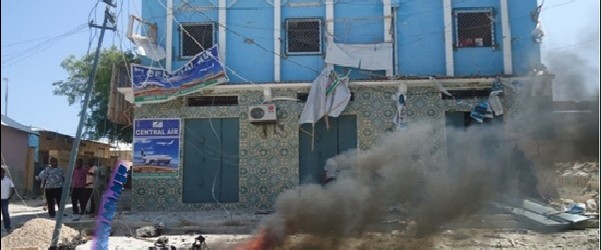 FAAH FAAHIN KASOO BAXEYSA QARAX MUQDISHO KA DHACAY