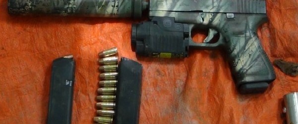 Meydka Askari Kamid Ah Ciidamadii Faransiiska Oo Al-Shabaab Soo Bandhigay
