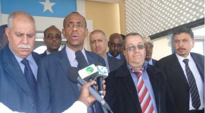 Wafdi Iraq ah oo soo Gaaray Muqdisho Caasimada Soomaaliya .SAWIRO