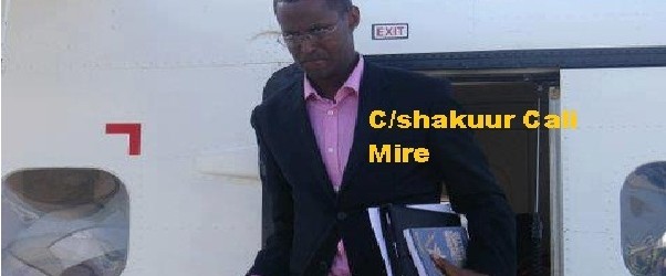 Wasiir ka tirsan dowladda Soomaaliya lagu xiray garoonka diyaaradaha magaalada Berbera iyo wasiirka oo arrintaasi ka hadlay