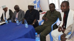 Beel ka mid ah Beelaha Jareer-weyne ee Degta Gobollada Jubbooyinka oo ka soo hor-jeesatay shirka ka socda Kismaayo (SAWIRRO)