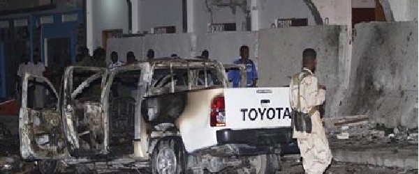 Suspected car bomb near Somali hotel kills at least six