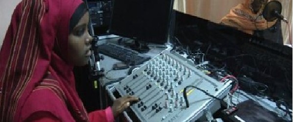 SOMALIA: All female radio brings education & community to Mogadishu