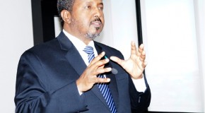 Madaxweyne Xasan Sheekh oo baajiyey safar uu maanta ku tagi lahaa dalka Kenya, maxay tahay sababtu?