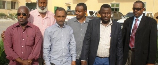 Xildhibaannada Sheegtay in uu CCC ballanta uuga baxay oo Shir jaraa’id Muqdisho ku qabtay